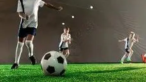 吴青峰坦言再度遭遇失声困扰，频繁失声现象引“中年危机”担忧