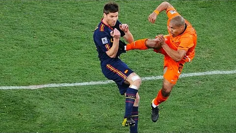 独家揭秘：前国安传奇教头拉米罗重磅加盟，深圳青年队迎来新灵魂舵手！